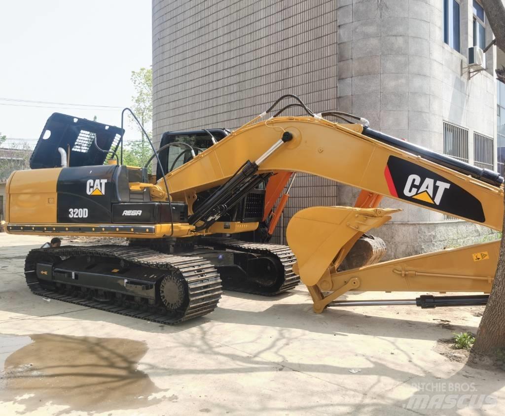 CAT 320 D Vikšriniai ekskavatoriai