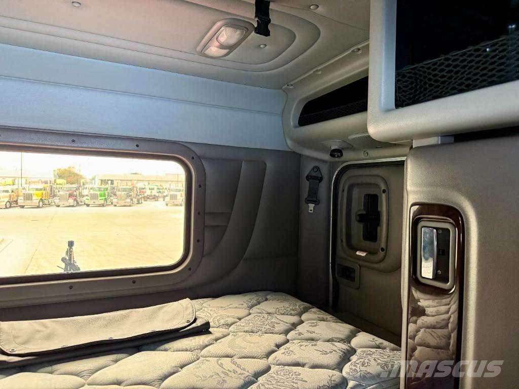 Peterbilt 389 Naudoti vilkikai