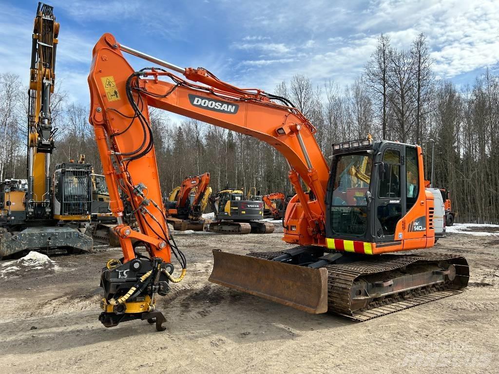 Doosan DX 140 LCR-3 Vikšriniai ekskavatoriai
