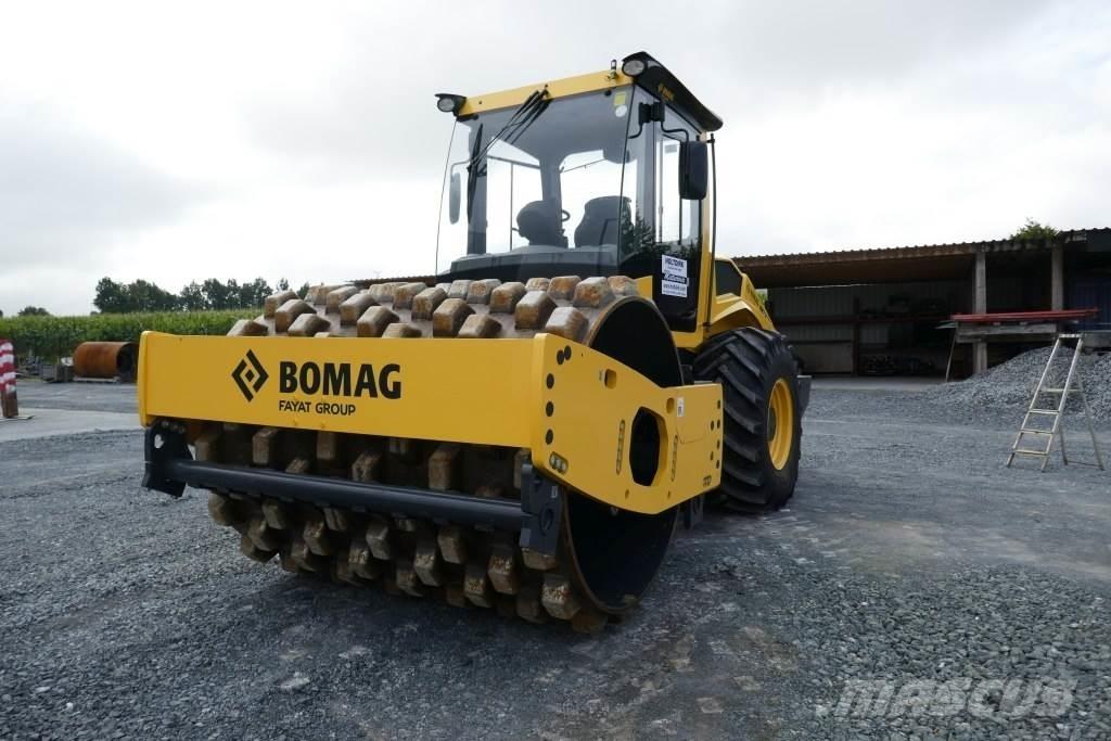 Bomag BW 213 PDH-5 Gruntiniai volai