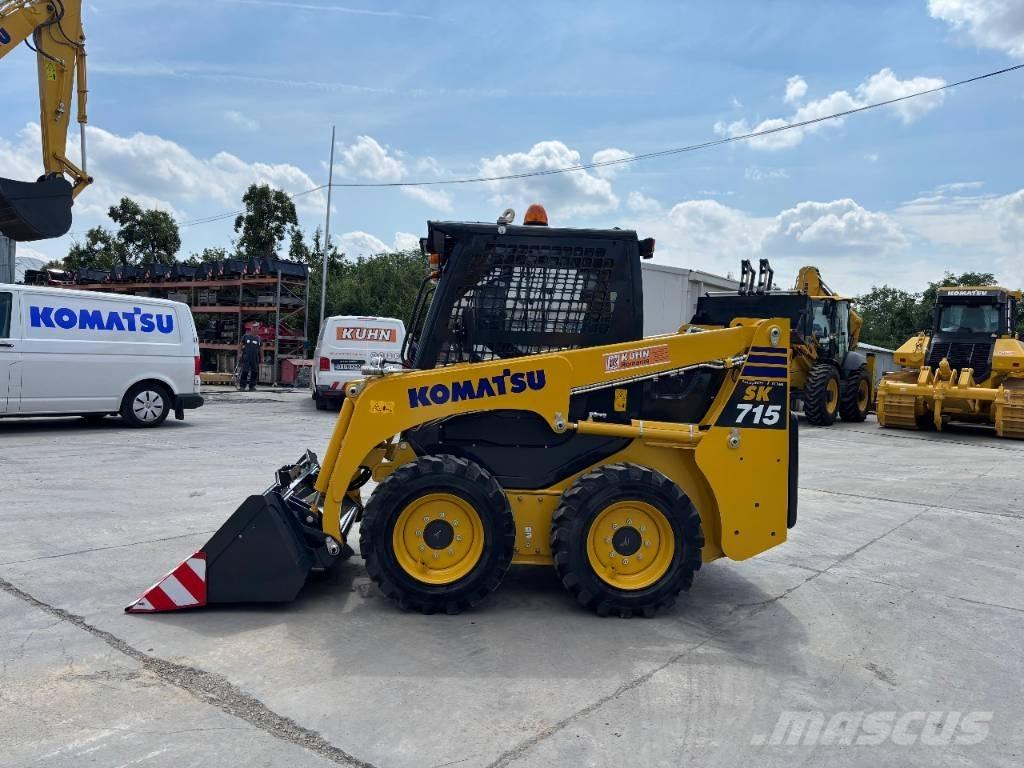 Komatsu SK 715-8 Krautuvai su šoniniu pasukimu