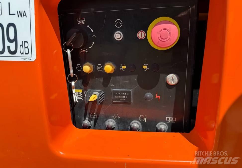 JLG 4394 RT Statyba - Kita