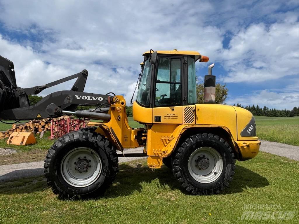 Volvo L 40 B TP Naudoti ratiniai krautuvai