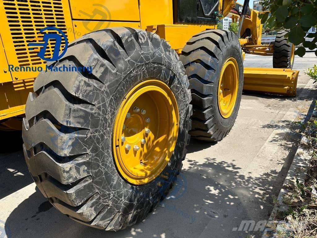 CAT 140H Greideriai