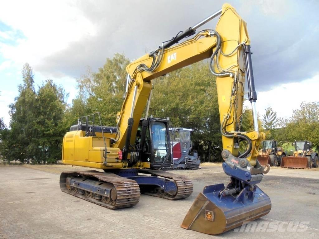 CAT 326 F LN Vikšriniai ekskavatoriai