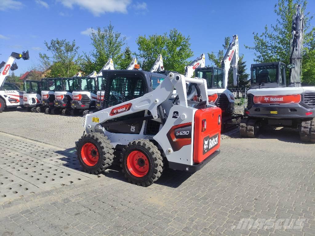 Bobcat S 590 Krautuvai su šoniniu pasukimu