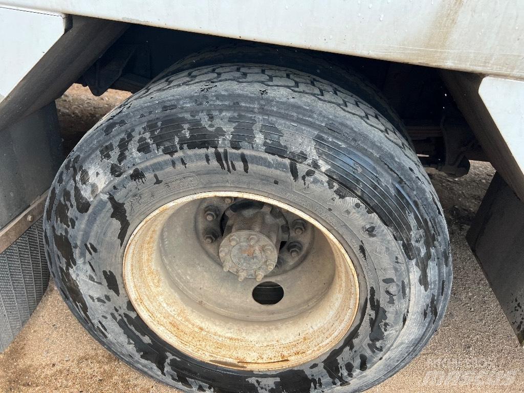 Ford F 750 XL Visuotinės / bendrosios paskirties automobiliai