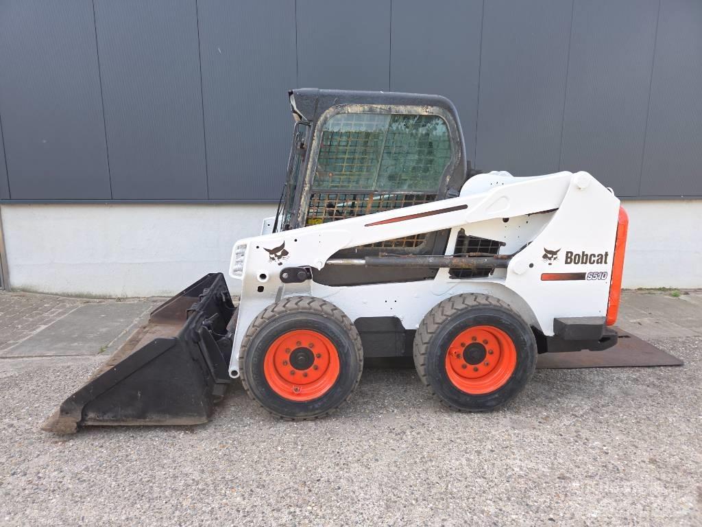 Bobcat S510 Krautuvai su šoniniu pasukimu