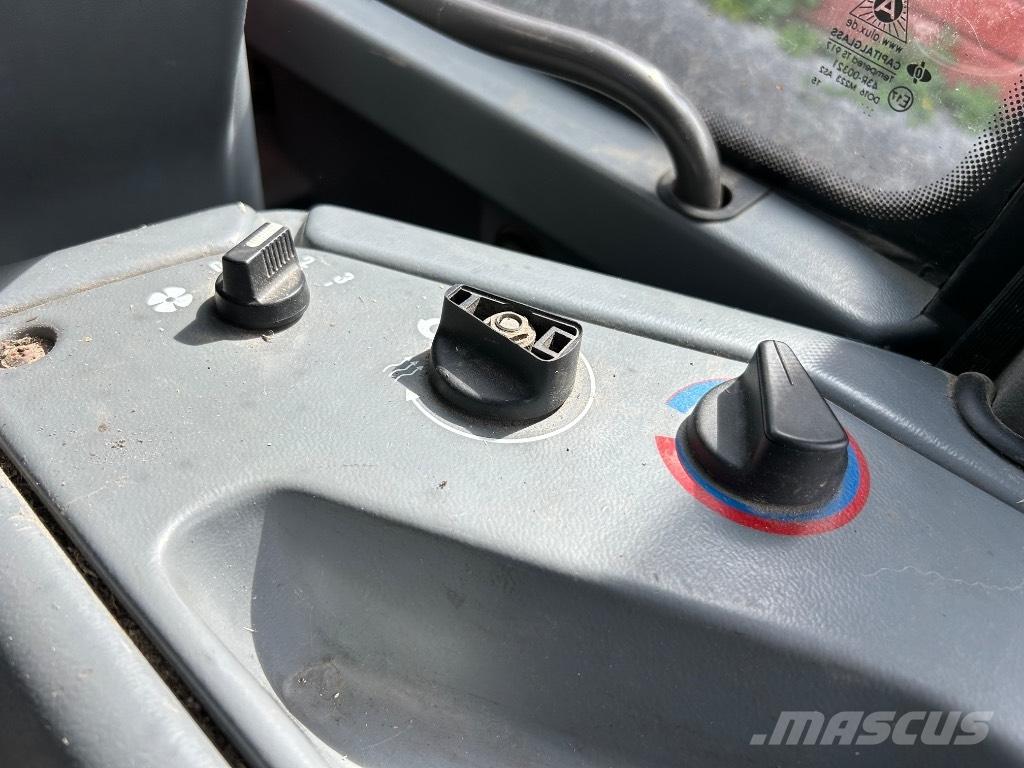 Volvo L 35 B Naudoti ratiniai krautuvai
