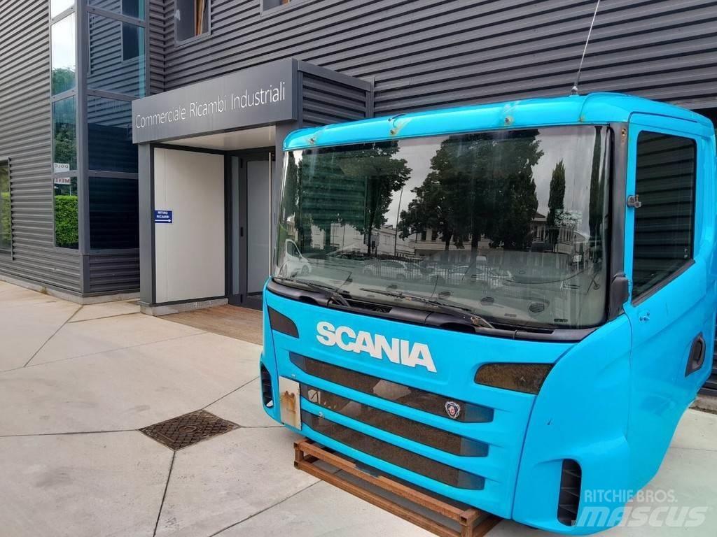 Scania CG16 Kabinos ir salonai