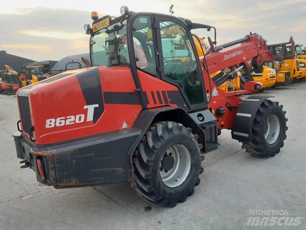 Schafer T8620 Teleskopiniai krautuvai žemės ūkiui