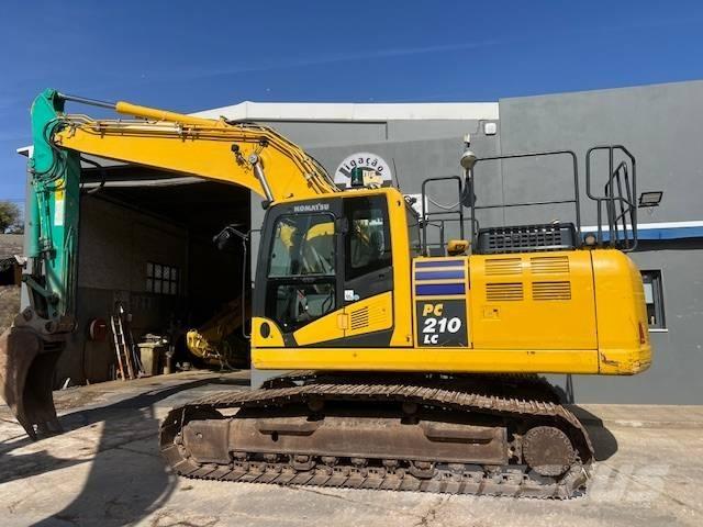 Komatsu PC 210 LC-11 Vikšriniai ekskavatoriai