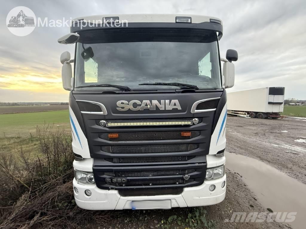 Scania R 580 Sunkvežimiai su dengtu kėbulu