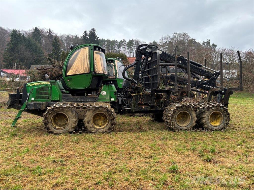 John Deere 1010 E Naudoti miškovežiai (Forvarderiai)