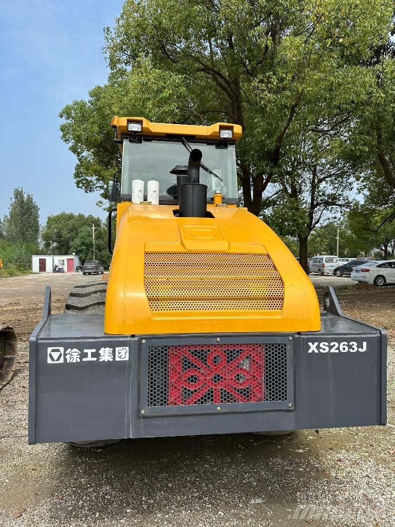XCMG 263J Vieno būgno volai