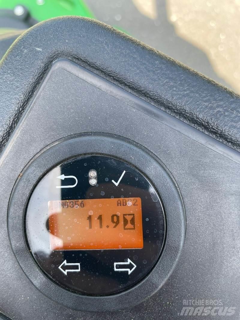 John Deere Z997R Šienapjovės
