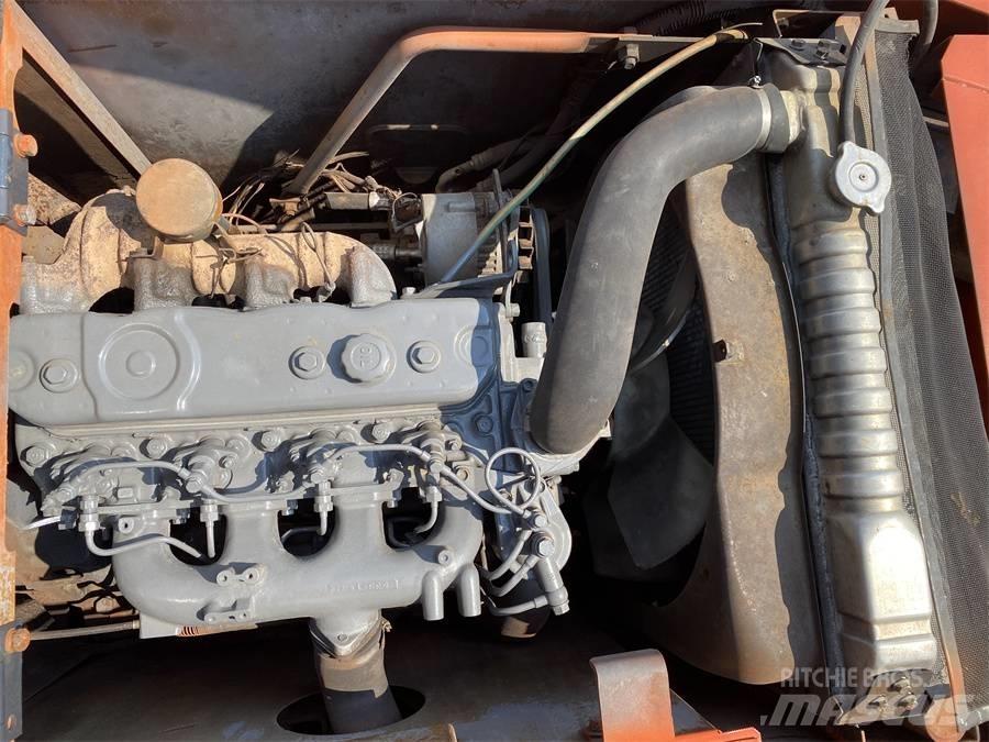 Hitachi EX 100 G-3 Vikšriniai ekskavatoriai