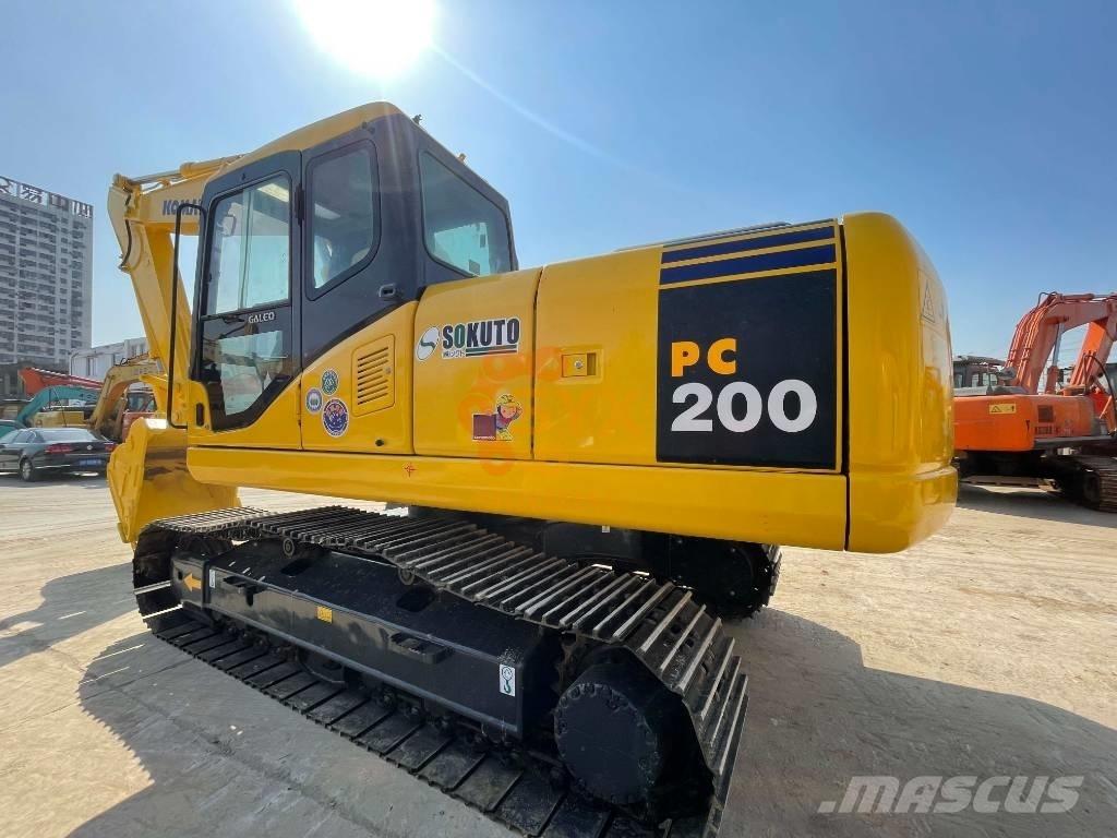 Komatsu PC 200-7 Vikšriniai ekskavatoriai