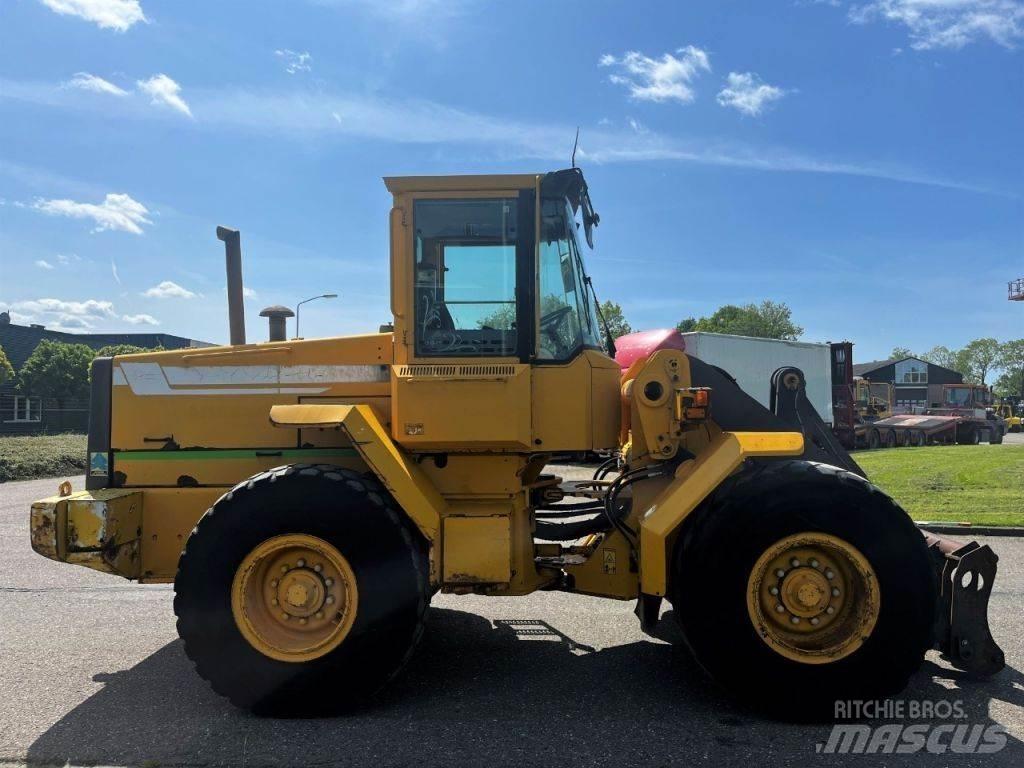Volvo L70C Naudoti ratiniai krautuvai