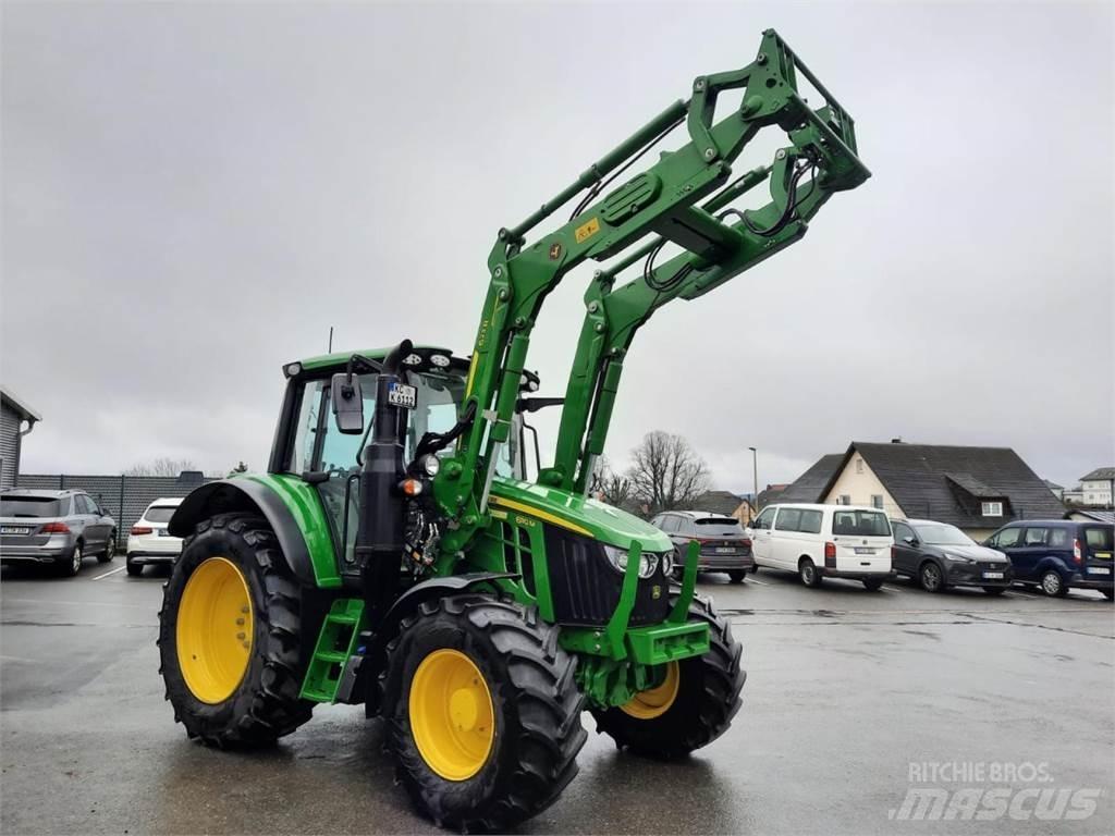 John Deere 6110M Traktoriai