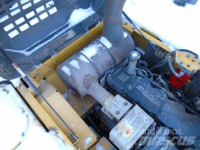 Komatsu PC 200 LC-8 Vikšriniai ekskavatoriai