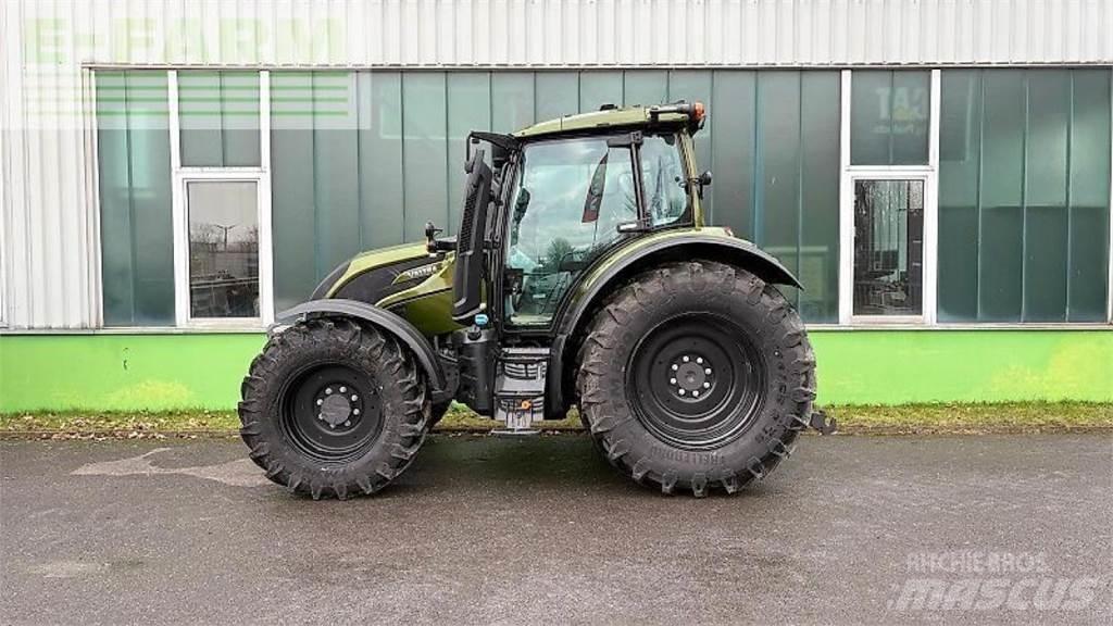 Valtra n155ea Traktoriai