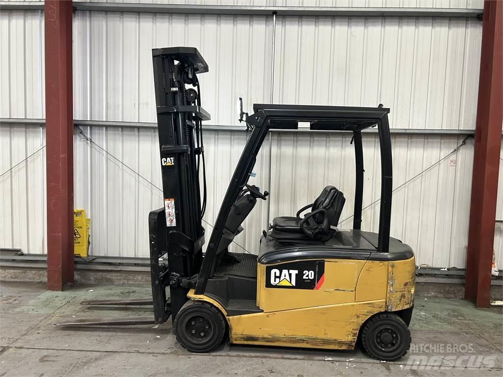 CAT EP20PN Elektriniai šakiniai krautuvai