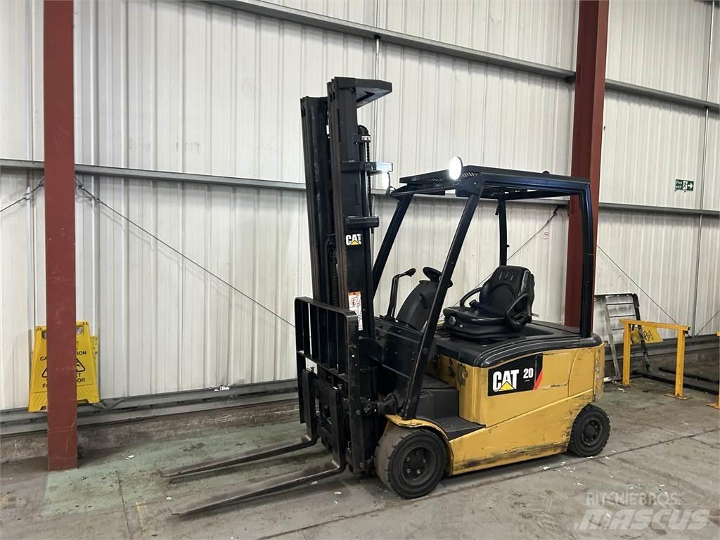 CAT EP20PN Elektriniai šakiniai krautuvai