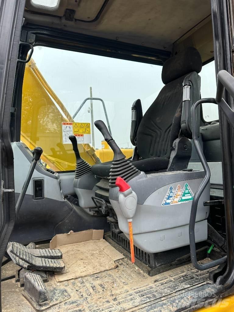Komatsu PC110-7 Vikšriniai ekskavatoriai