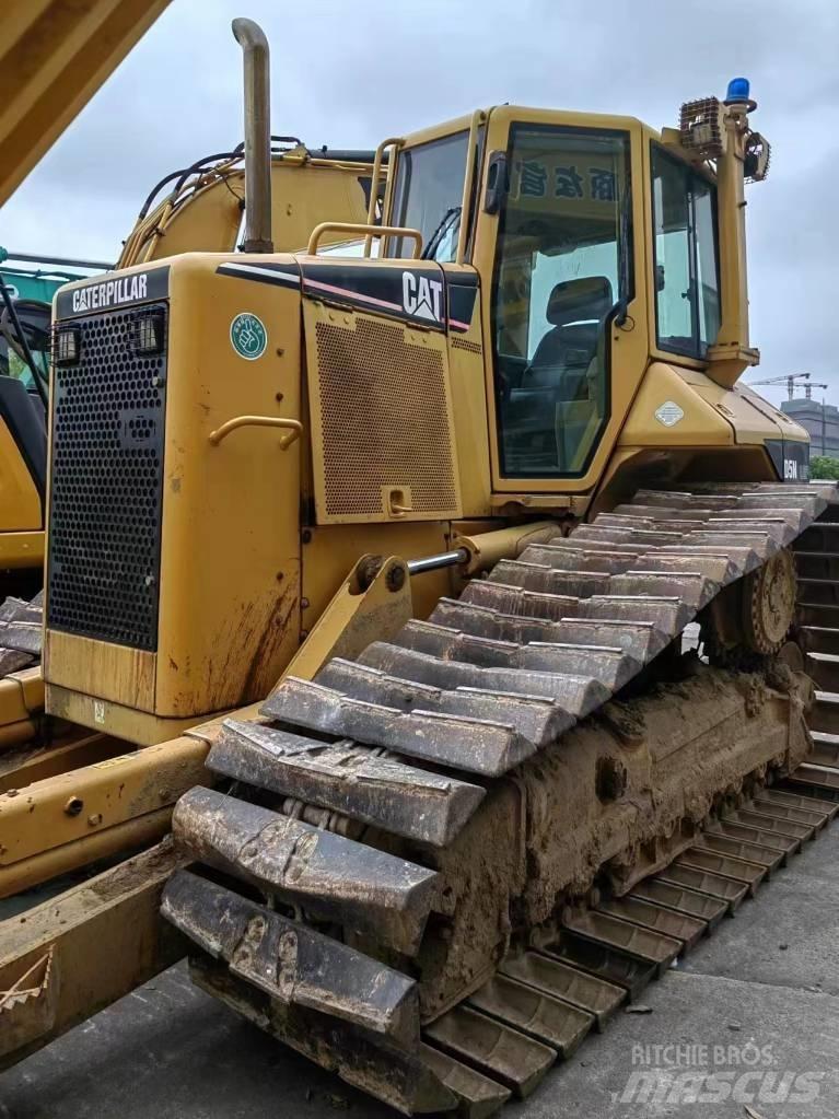 CAT D5N Vikšriniai buldozeriai