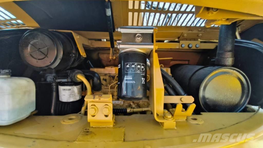 CAT 308CR Vikšriniai ekskavatoriai