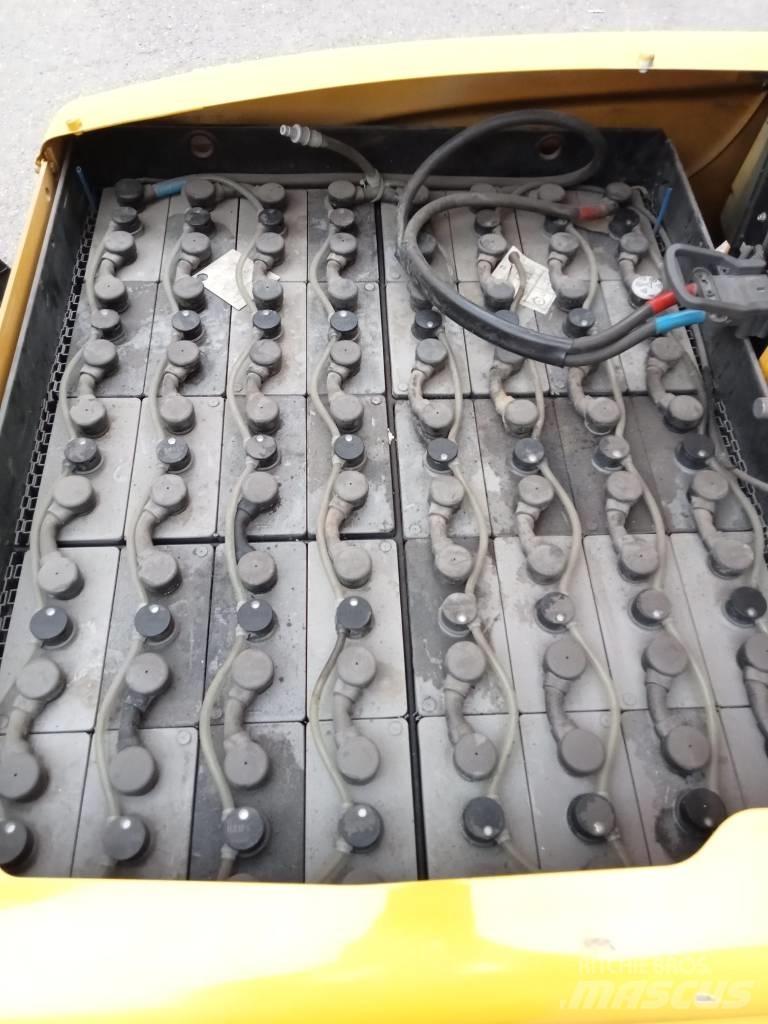Yale ERP35 Elektriniai šakiniai krautuvai