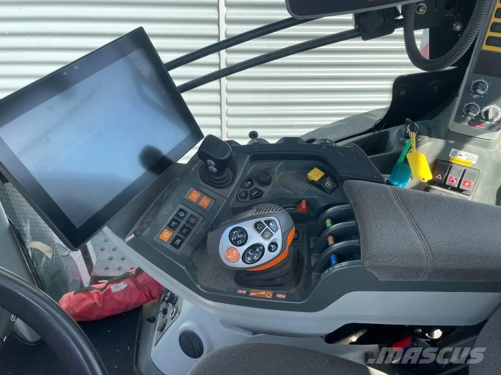 CLAAS 960 Axion Traktoriai