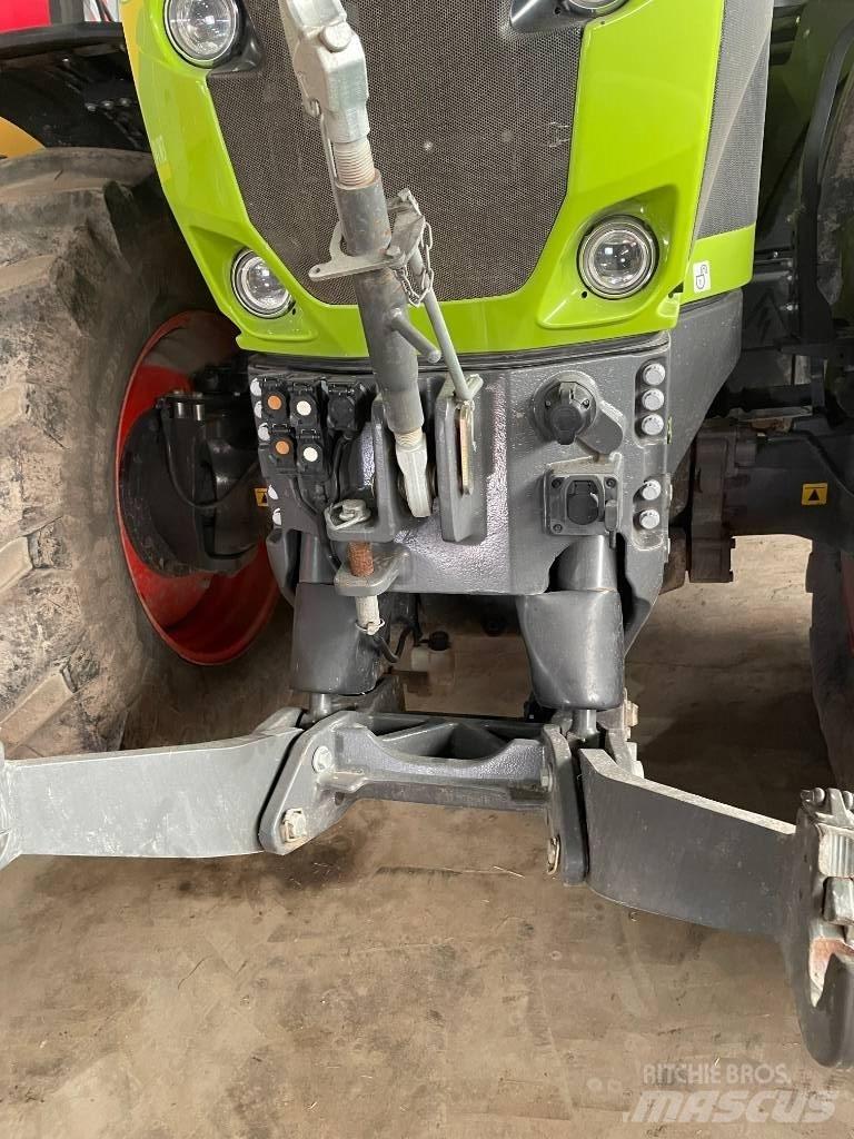 CLAAS 960 Axion Traktoriai