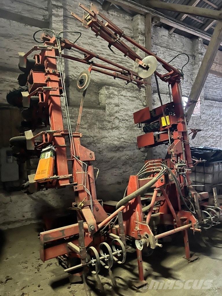 Becker 12 R Tiksli sėjimo technika