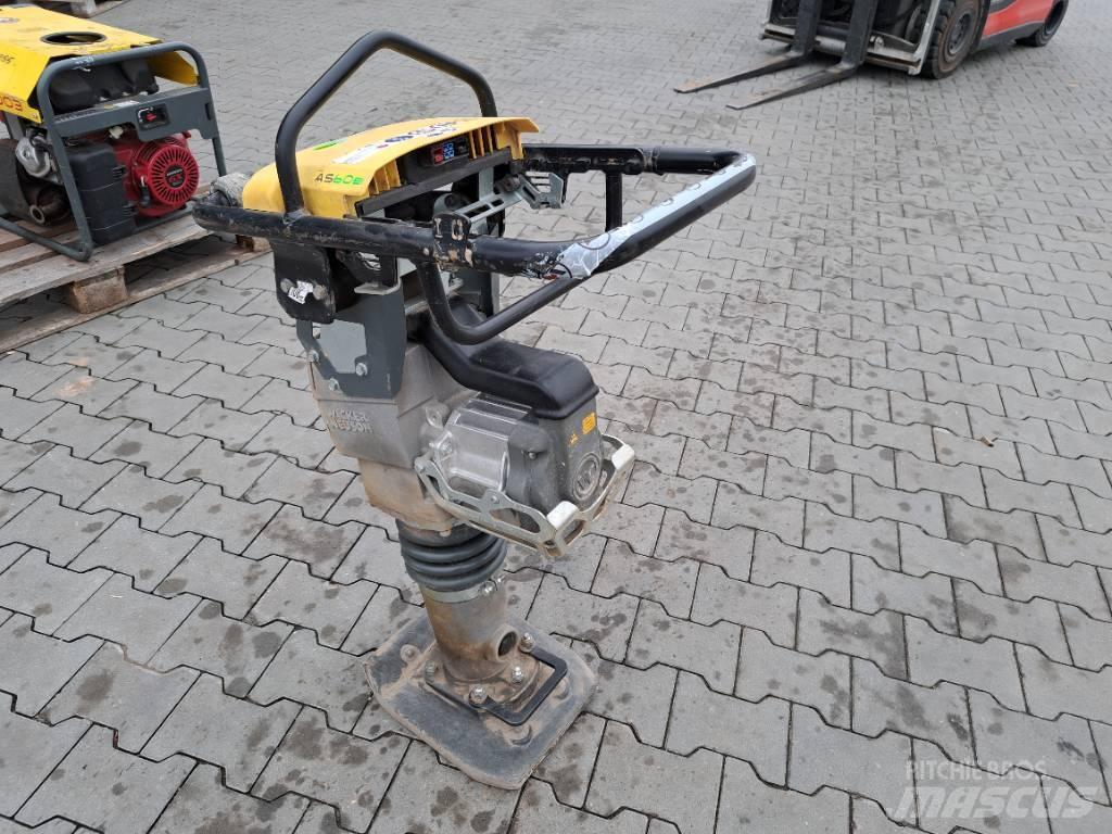 Wacker Neuson AS60e Plūktuvai
