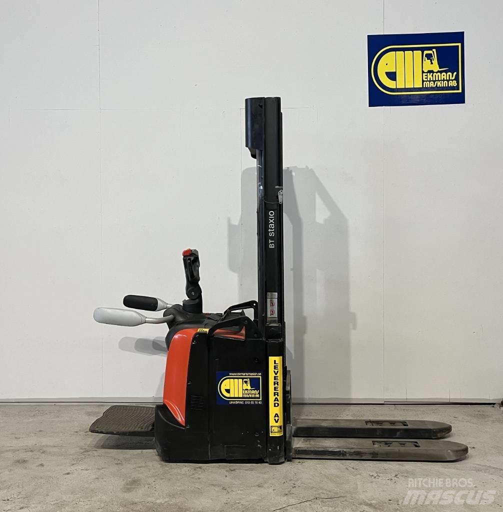 BT Truck SPE120L Rankiniai vėžimėliai