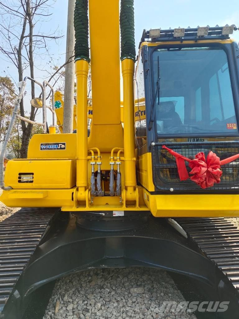 Komatsu PC 200 Vikšriniai ekskavatoriai