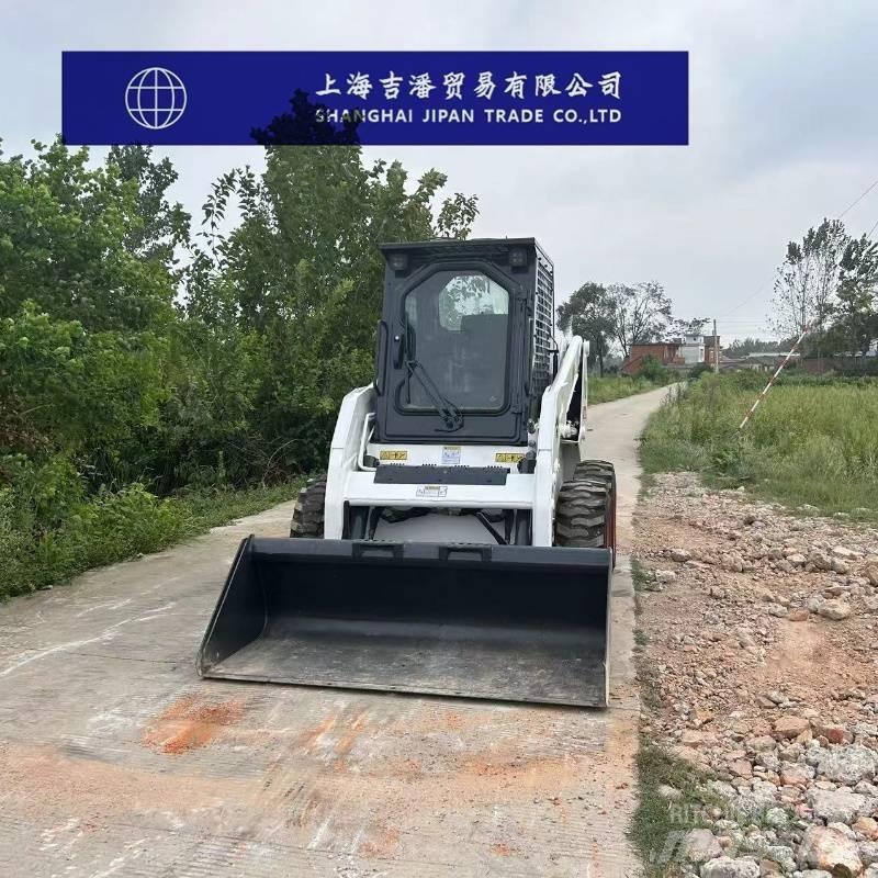Bobcat S 160 Krautuvai su šoniniu pasukimu