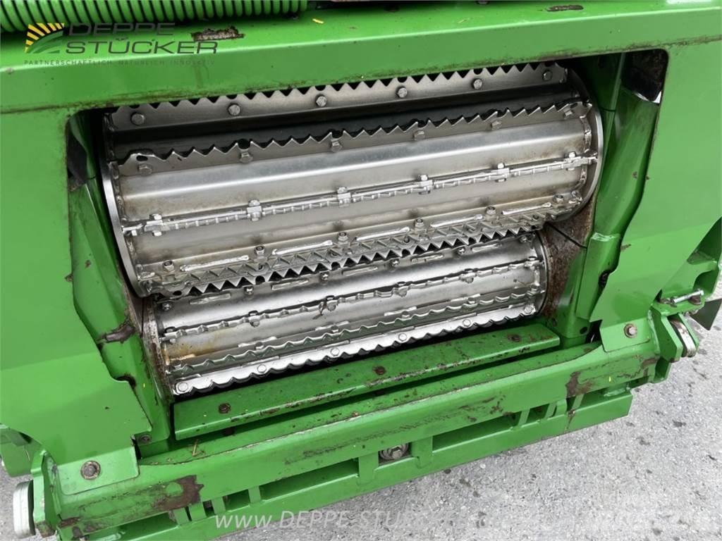 John Deere 9700i Pašarų kombainai