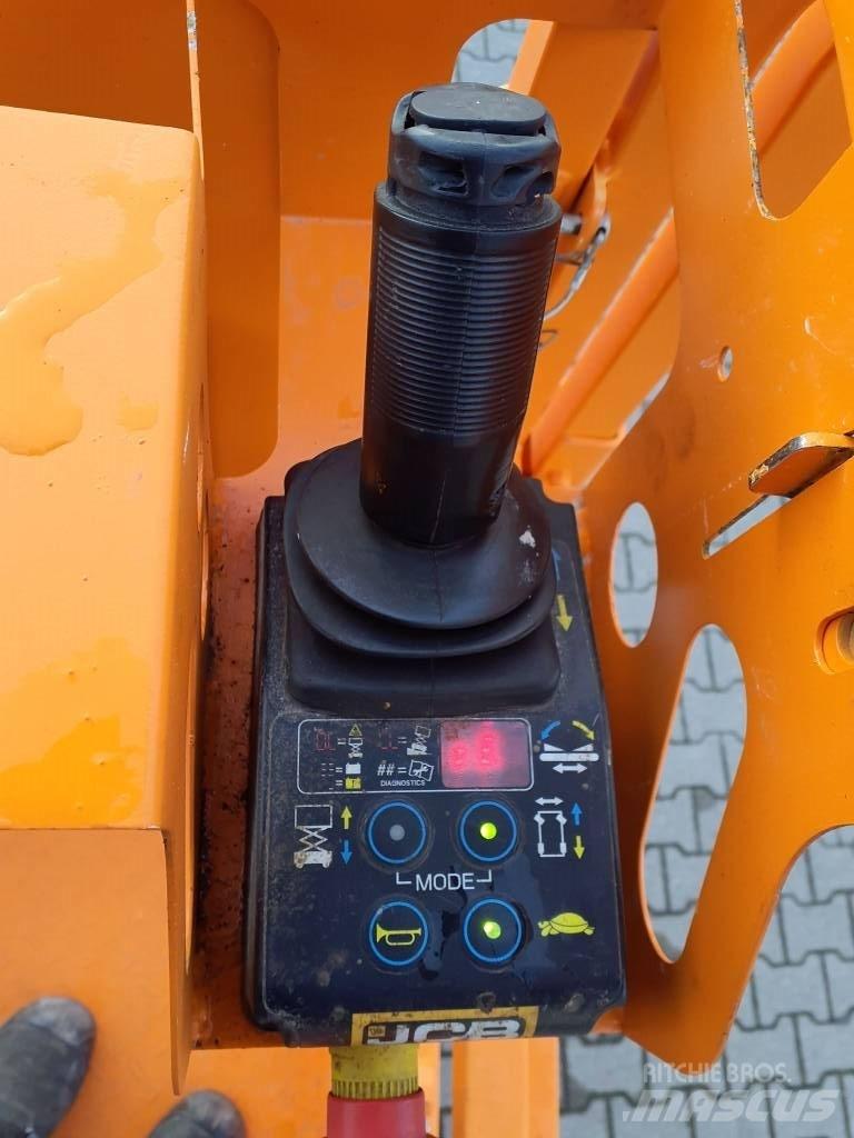 JCB S2032E (02304) Žirkliniai keltuvai