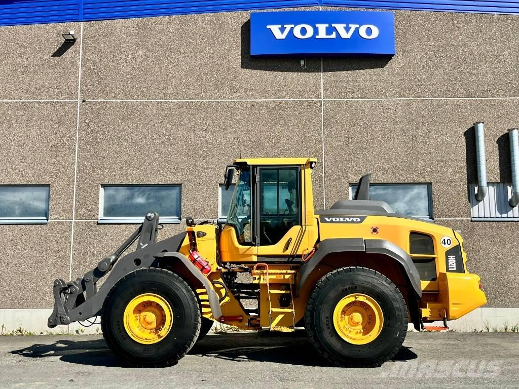 Volvo L 120 H Naudoti ratiniai krautuvai