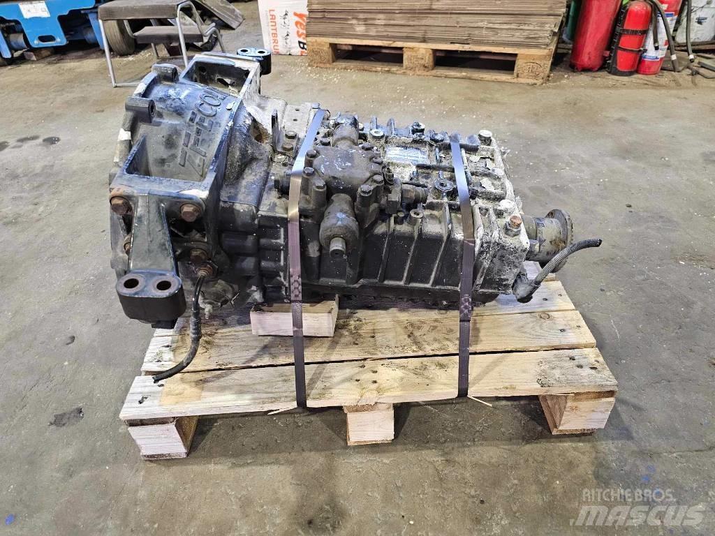 ZF 6S 850 Pavarų dėžės