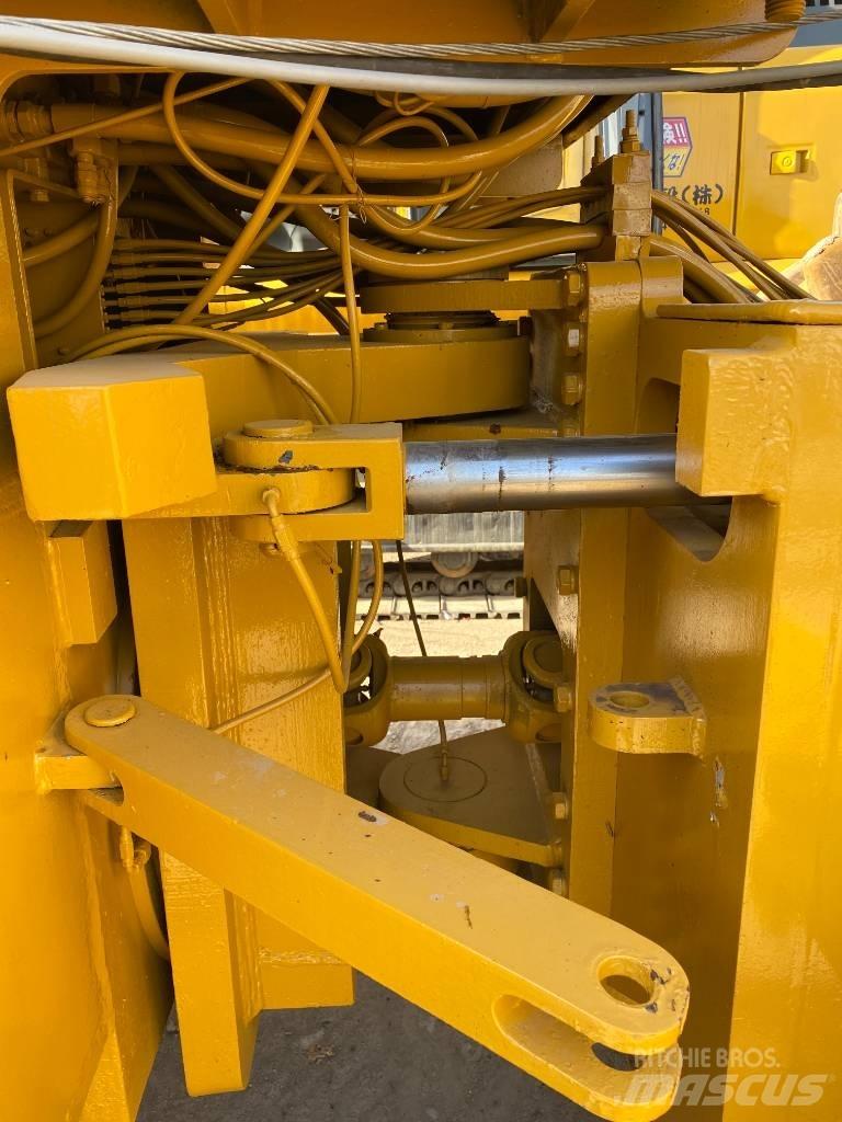 CAT 826 G Gruntiniai volai