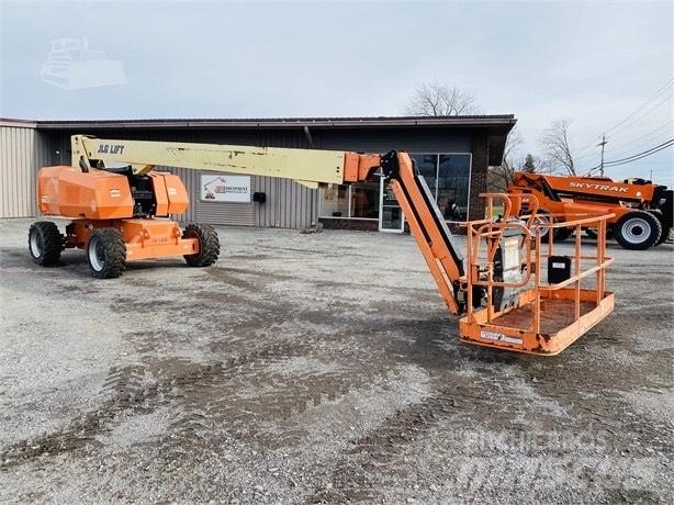 JLG 860 SJ Teleskopiniai keltuvai