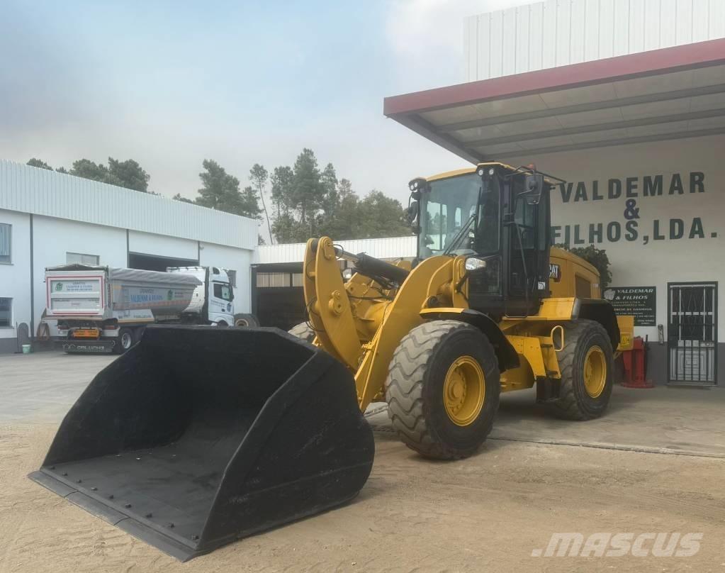 CAT 938 K Naudoti ratiniai krautuvai