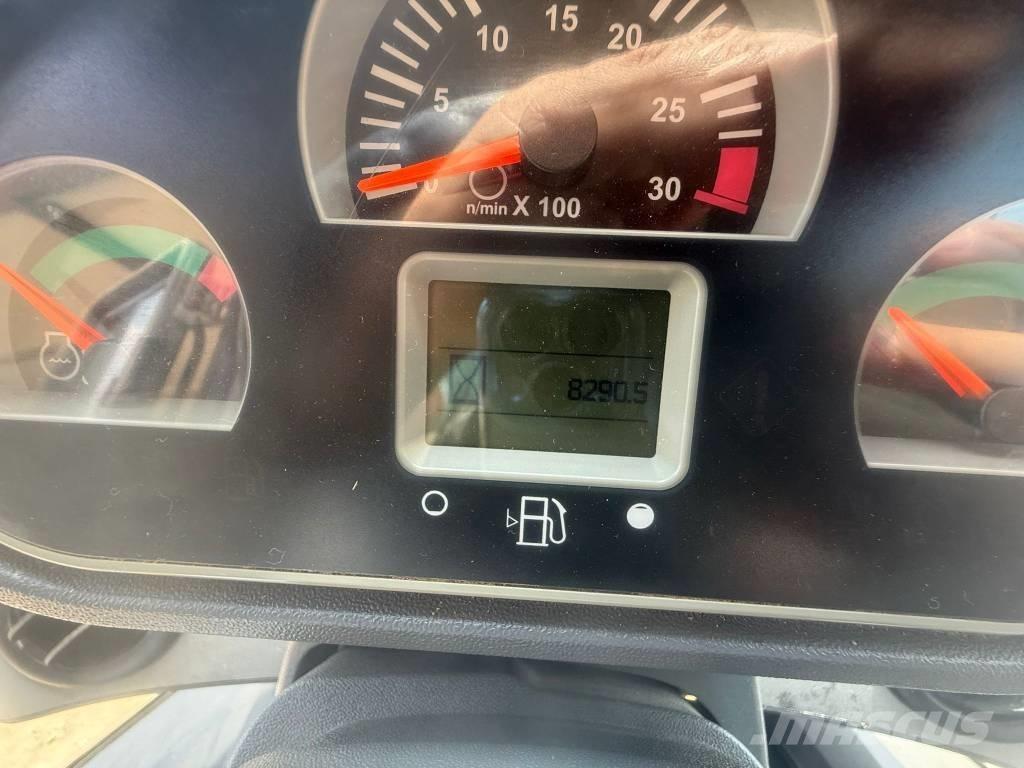 CAT 938 K Naudoti ratiniai krautuvai