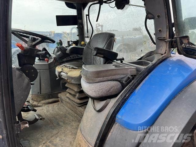 New Holland T6030 Traktoriai