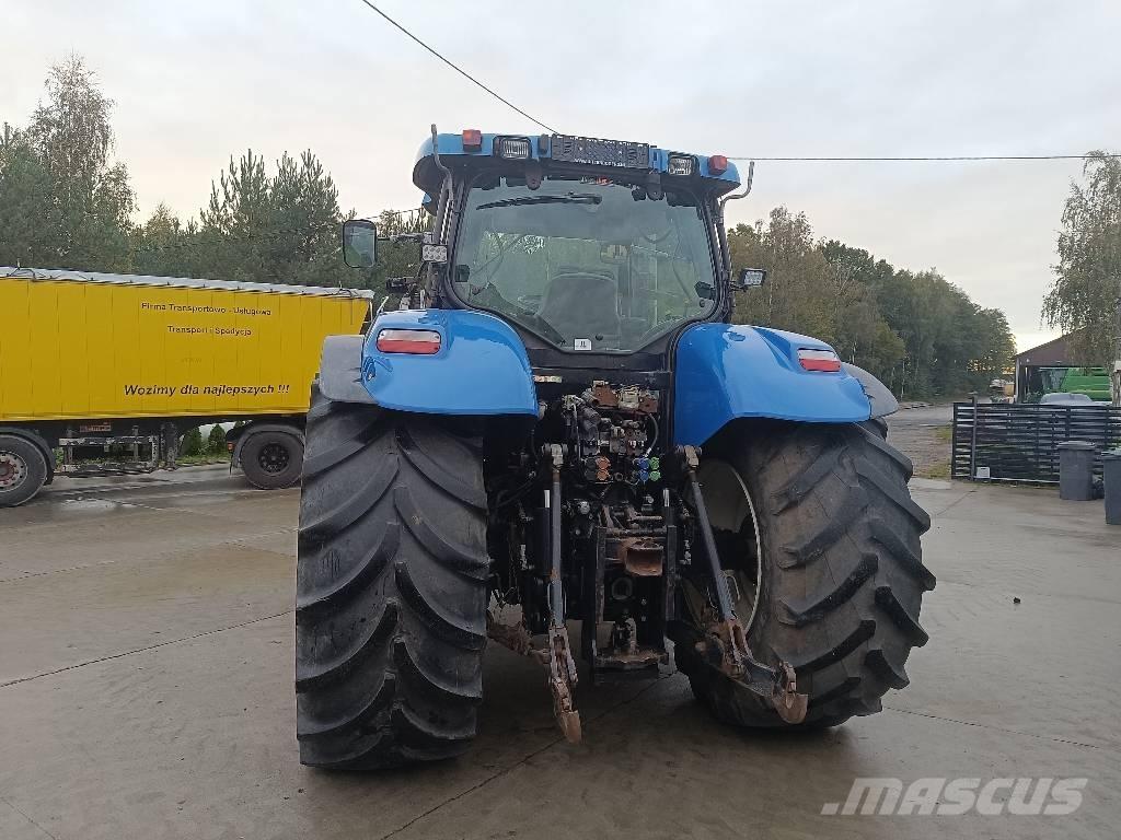 New Holland T 7050 Traktoriai