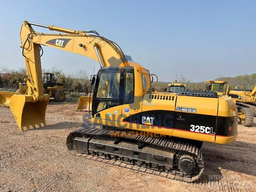 CAT 325 CL Vikšriniai ekskavatoriai